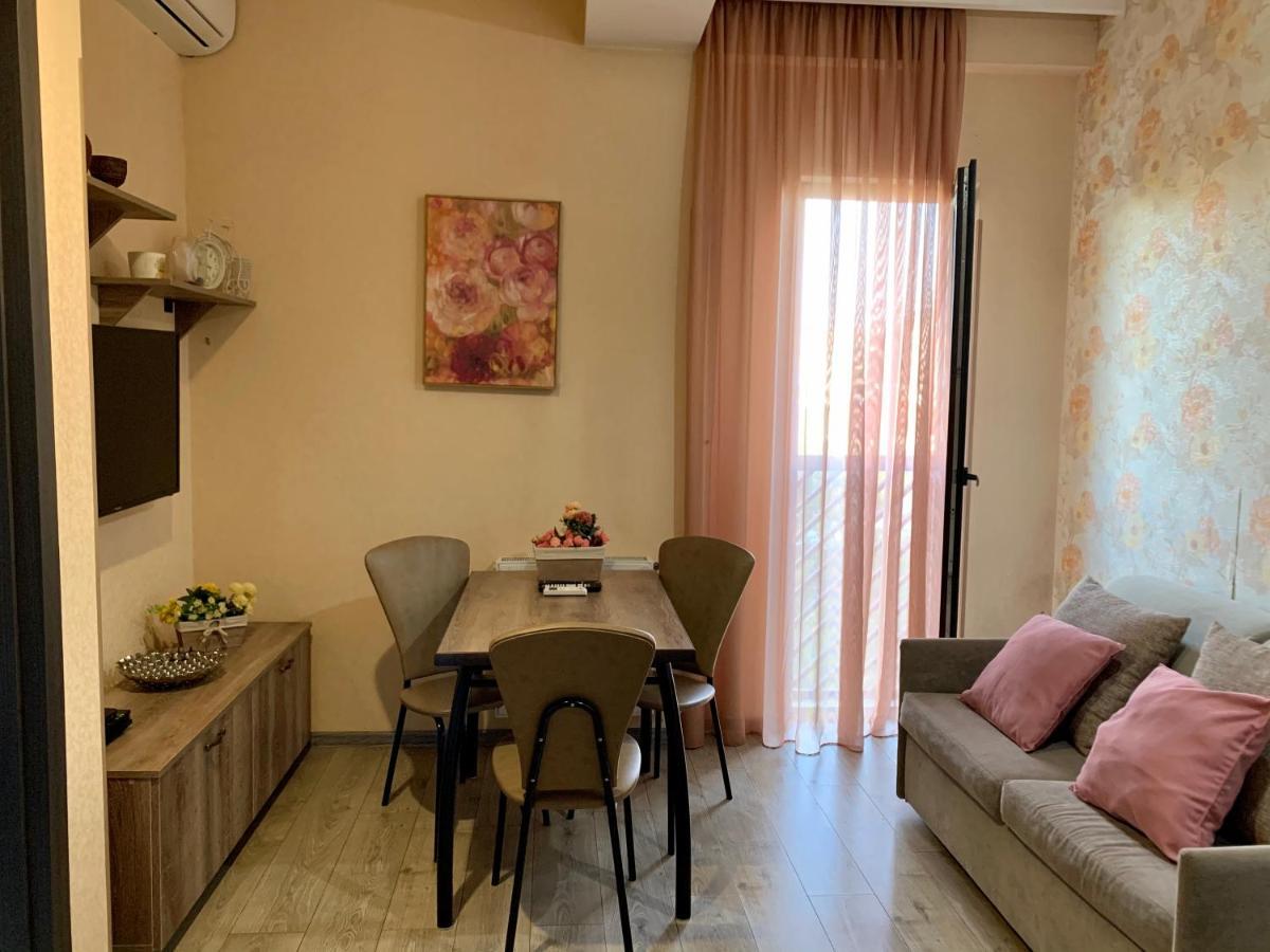 Lech Kachinski Apartment 3 Tbilisi Zewnętrze zdjęcie