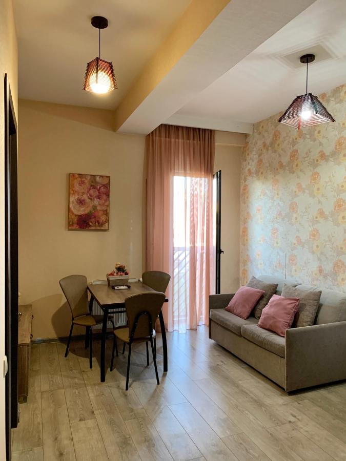 Lech Kachinski Apartment 3 Tbilisi Zewnętrze zdjęcie